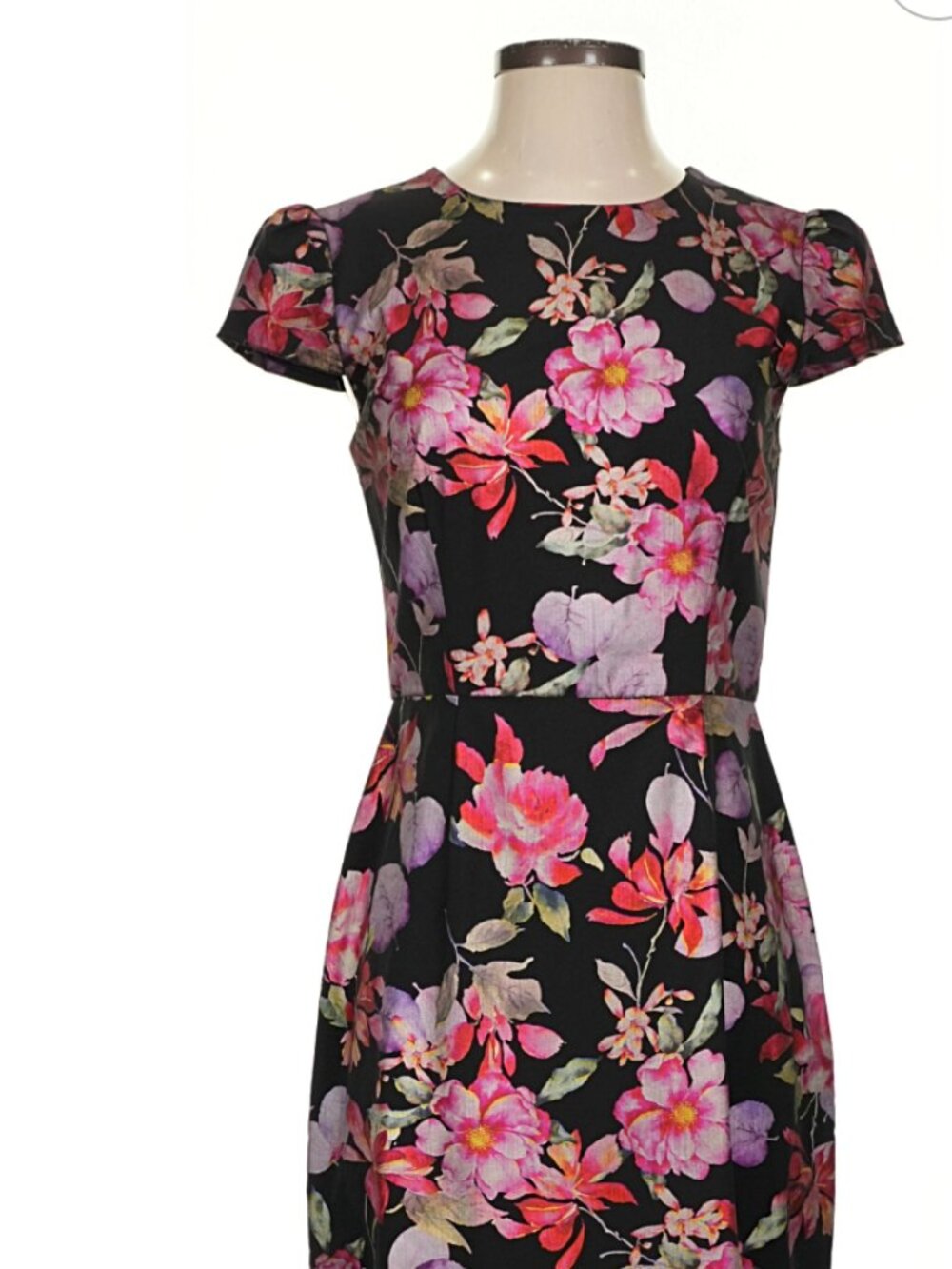 Betsey Johnson Black Floral Boat Neck Cap Sleeve Sheath Cocktail Dress Size 4